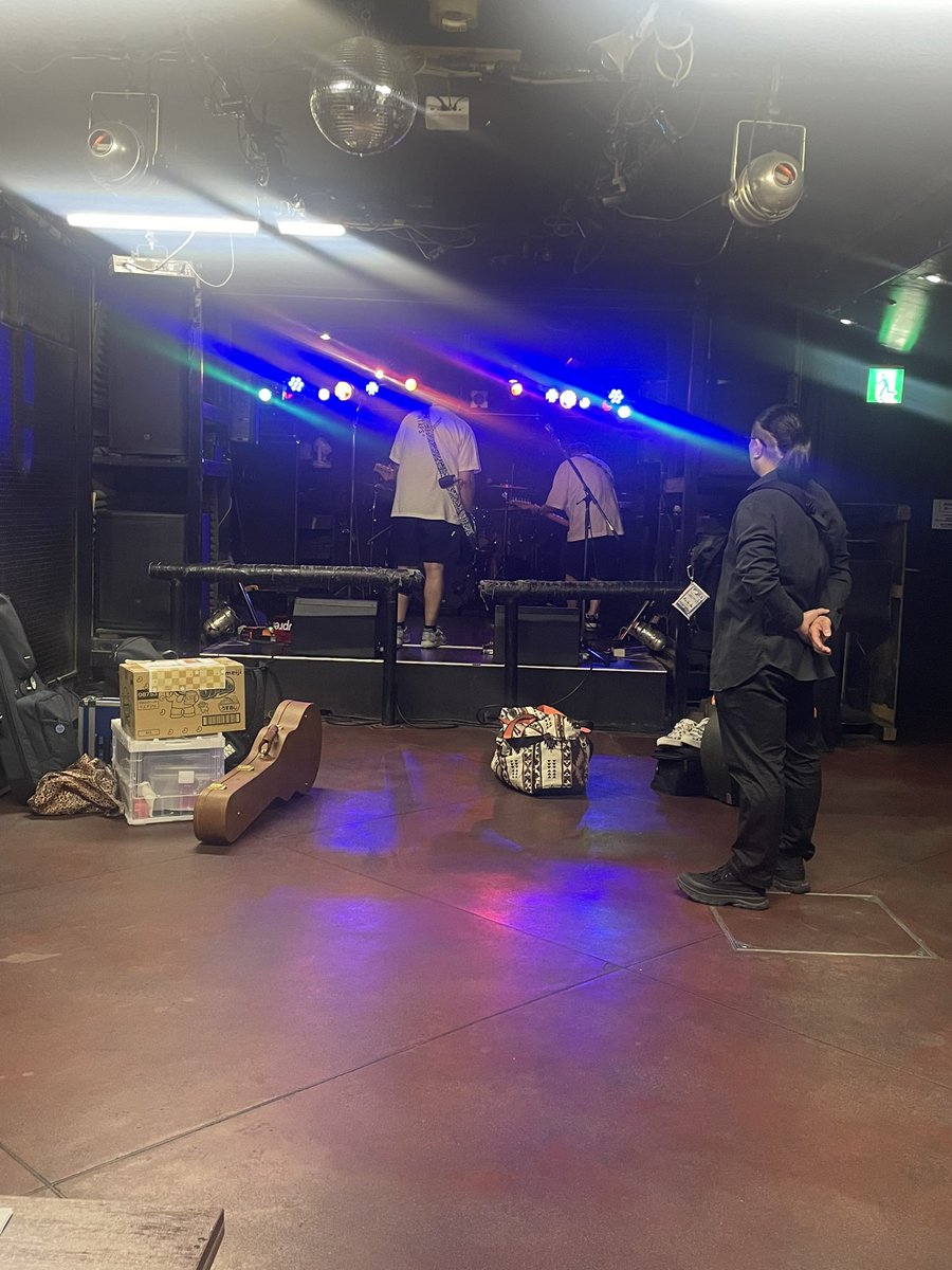 ReReRe0826gu's tweet photo. リハ始まりました！

ゴールデンハイボールは本日🍻
兎に角メンツがヤバすぎです！最高な一日を音と酒で一緒に楽しみましょう！！ https://t.co/nxasZD26wy