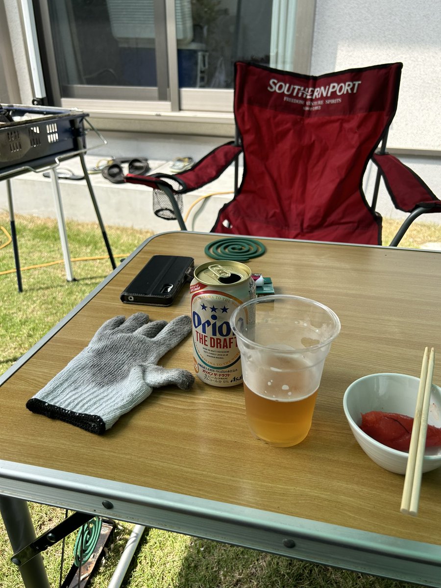 MK13157253's tweet photo. 17時からのバーベキュー準備中に我慢出来ずにフライング🤗沖縄尚学おめでとう🎉🍻 https://t.co/uqrlOkR3Zi