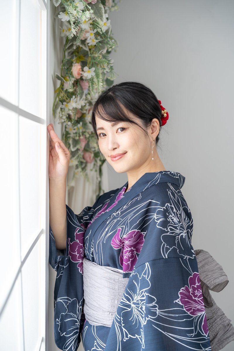 studio merは着物・甚平のレンタル2000円です✨
当日レンタル当日支払いです。
mer-jp.com

#コスプレスタジオ #ポートレート撮影 #浴衣レンタル