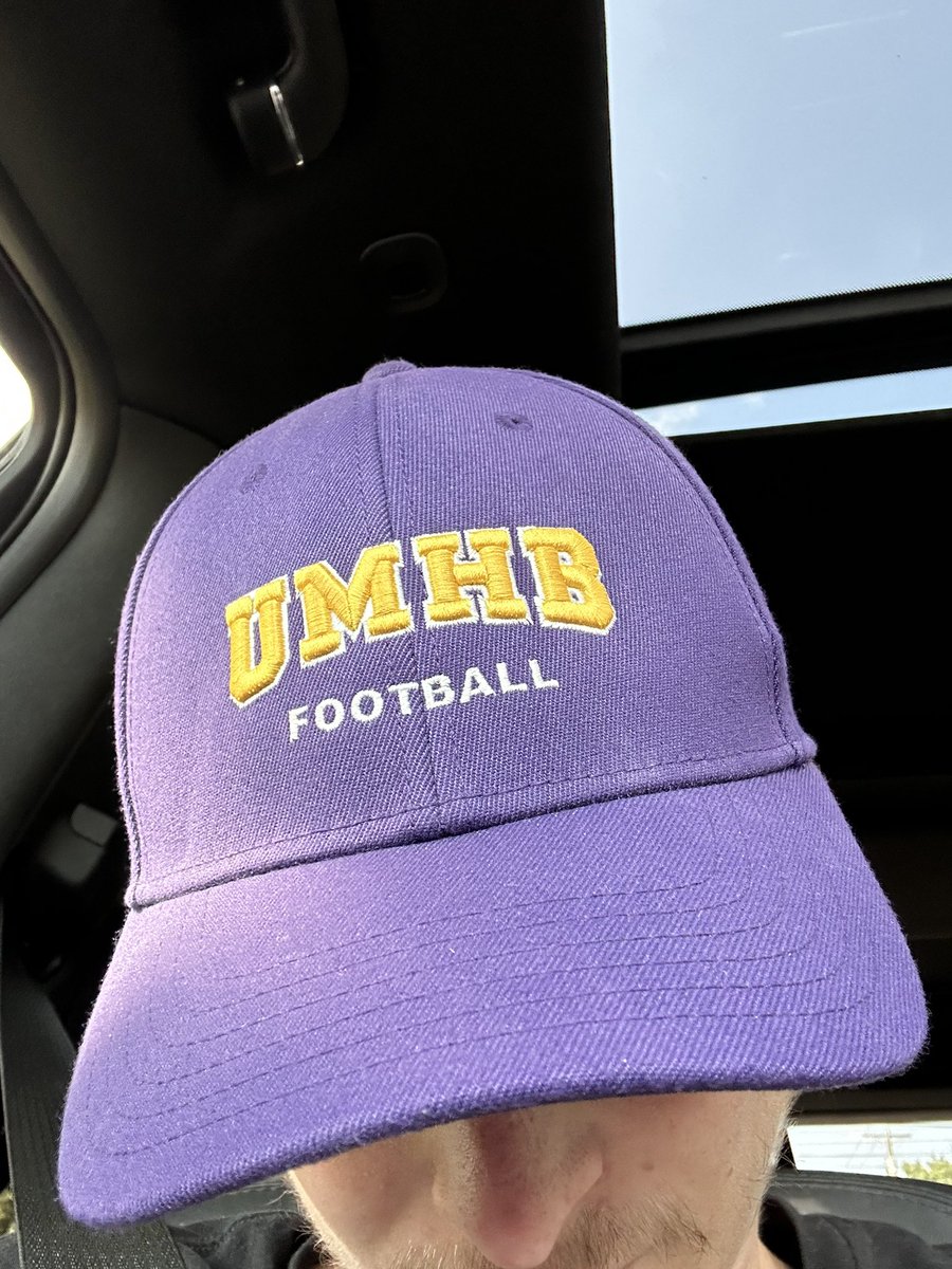 DrewHumphreyCRU's tweet photo. #CRUNATION💜💛 https://t.co/rrCIwpbTCr