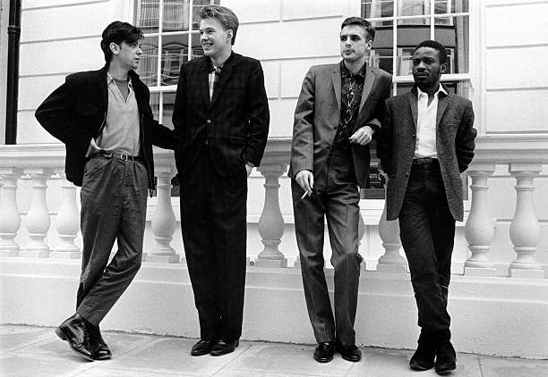 66 years old today: Edwyn Collins #OrangeJuice 
Pics;
Pete Cronin
Brian Rasic 
youtu.be/MbZSpFA_KL4?si…