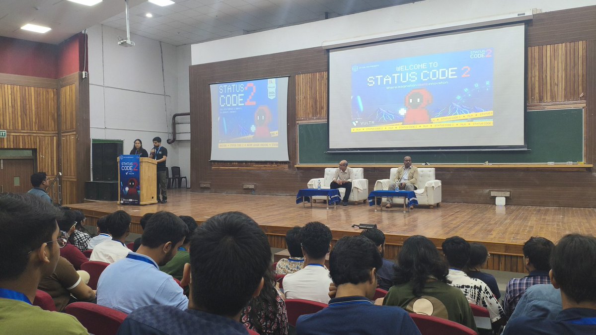 SakshamJais2004's tweet image. And here we goooooo, #statuscode2. The adrenaline is pumping off the roof 🔥🔥
#iiitkalyani #tech #hackathon #innovation #deployment
