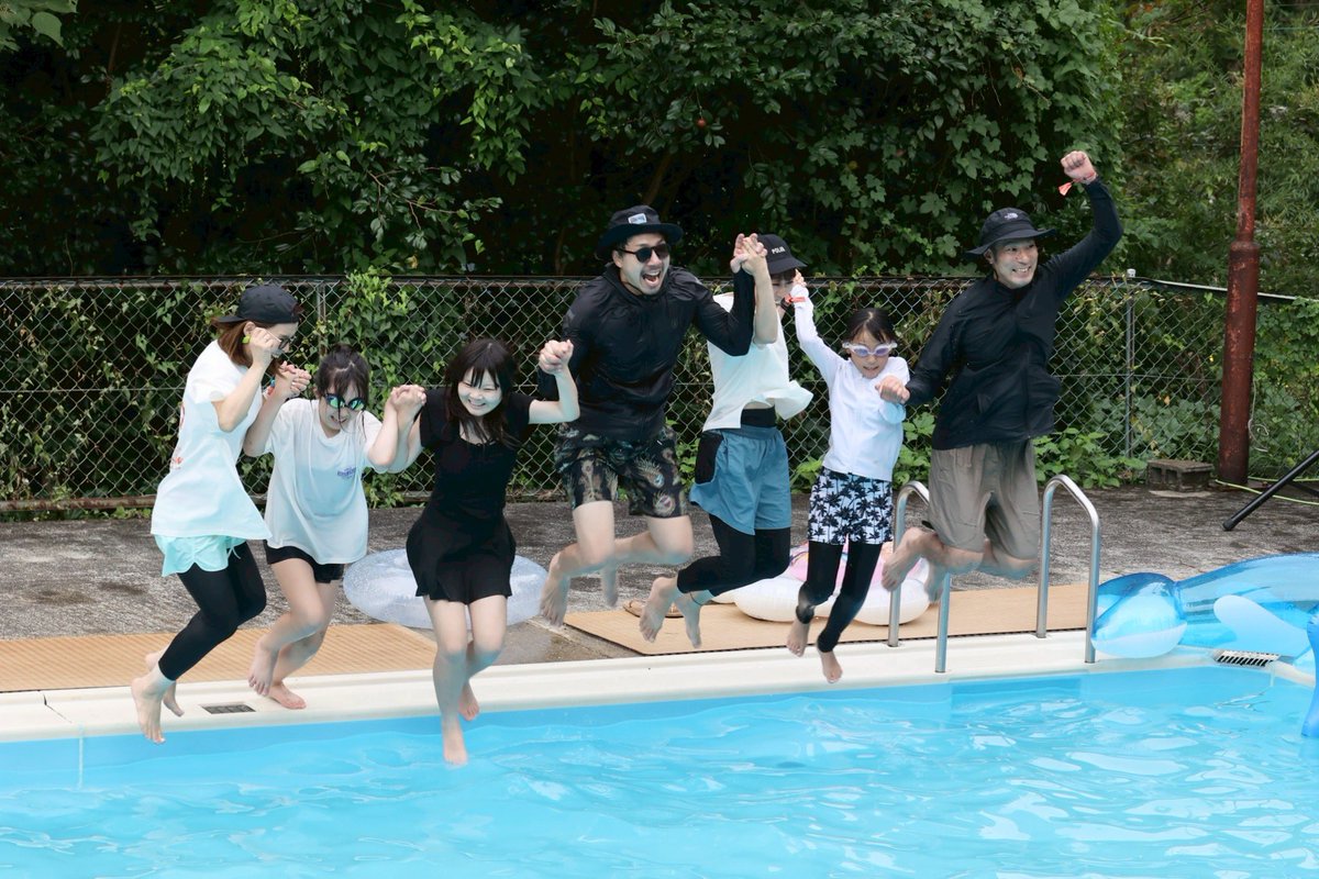 ONEMusicCamp's tweet photo. KIX SOUND SYSTEMが彩るPOOL AREAの風景🏊みんなもぜひおいでよ😎
Photo by Shiho Aketagawa
#KIXSOUNDSYSTEM
#ONEMUSICCAMP https://t.co/RHrWcdJ3yc