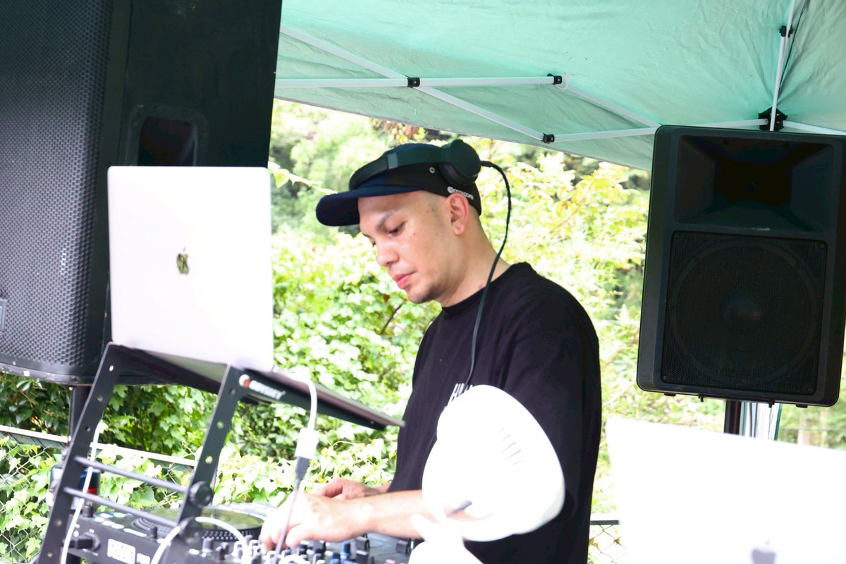 ONEMusicCamp's tweet photo. KIX SOUND SYSTEMが彩るPOOL AREAの風景🏊みんなもぜひおいでよ😎
Photo by Shiho Aketagawa
#KIXSOUNDSYSTEM
#ONEMUSICCAMP https://t.co/RHrWcdJ3yc