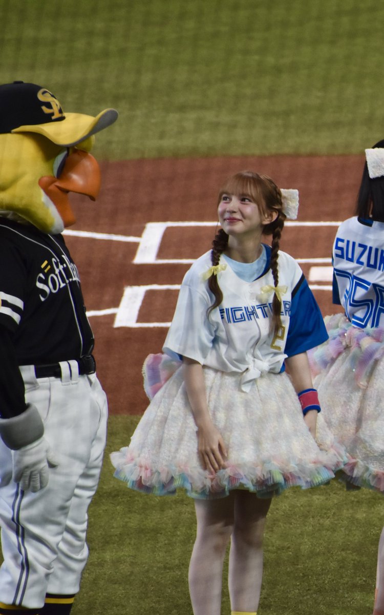 yuyuyu__mero25's tweet photo. のえちゃんとハリーホーク黄色仲間💛

 #早瀬ノエル https://t.co/P1xr9dt3au