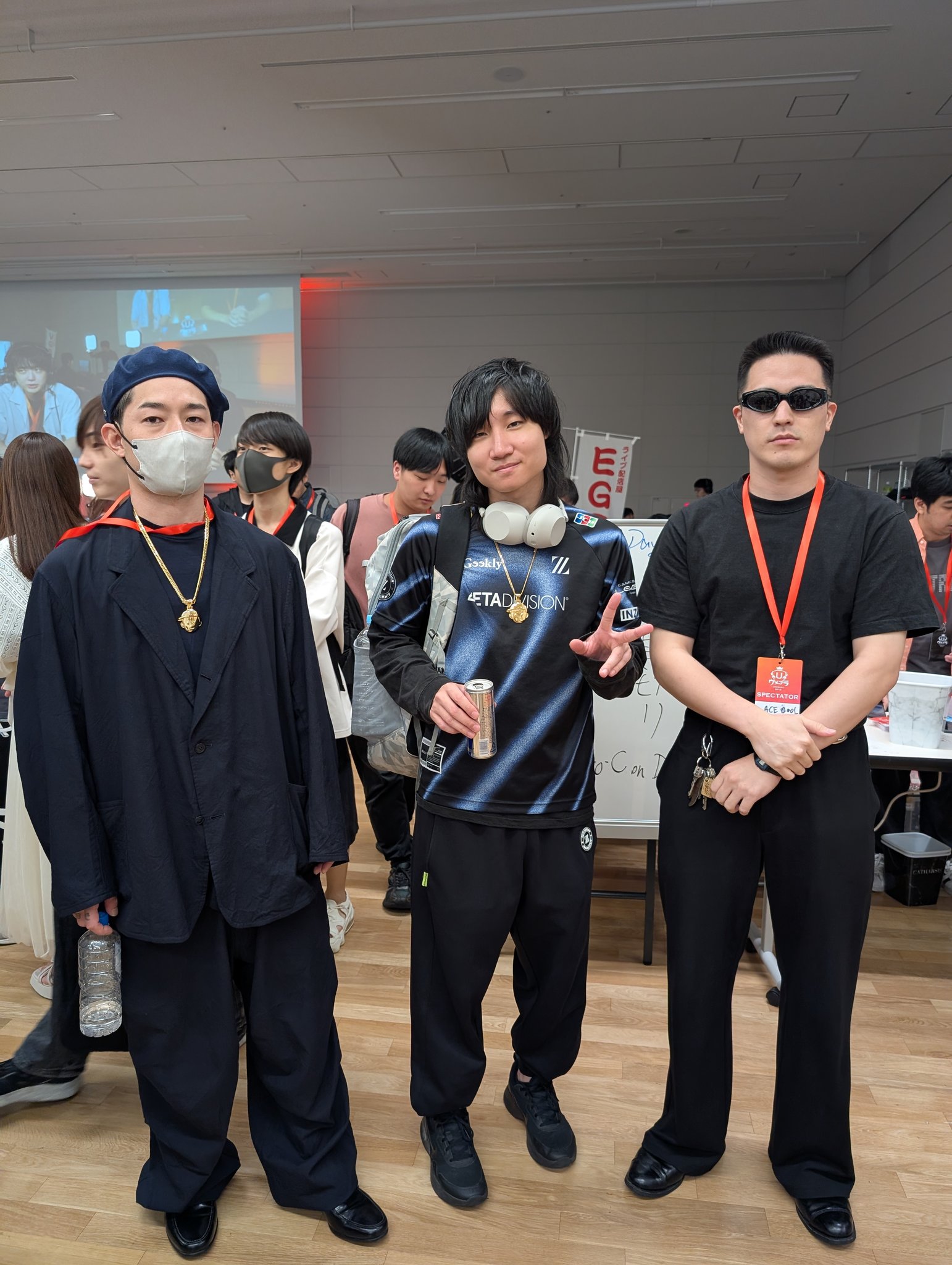 速い者しか勝たんッ❤ゴークス＆パドコン共に純正（UK） 素晴らしい朝日