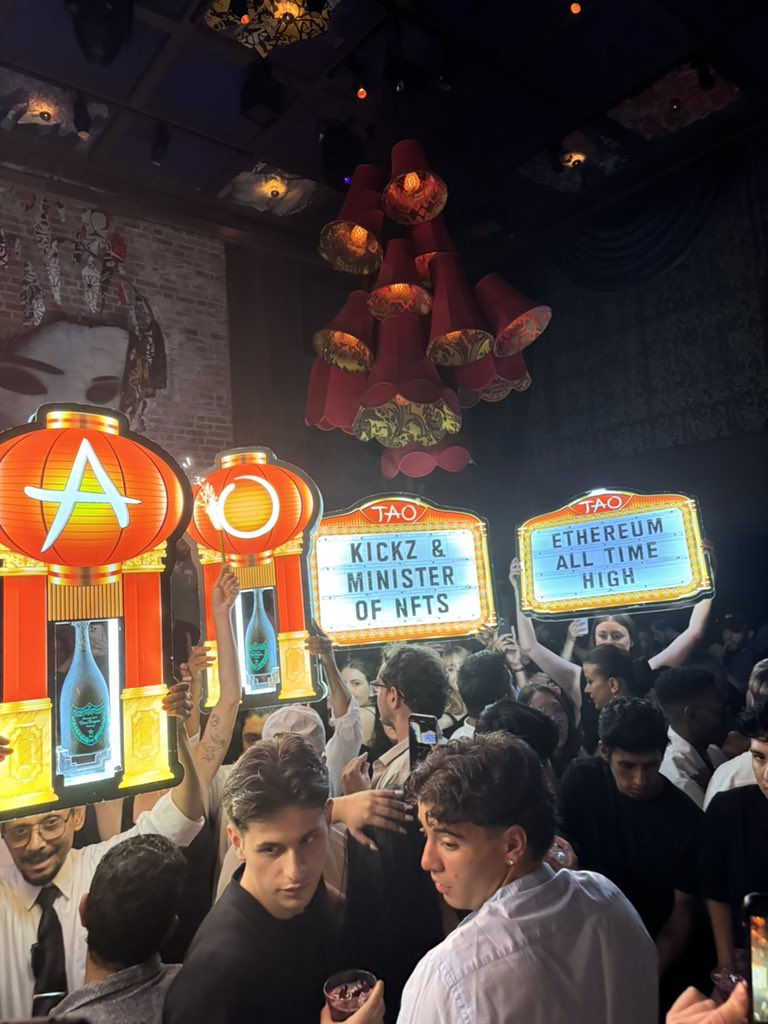 Minister 🔮 tweet media