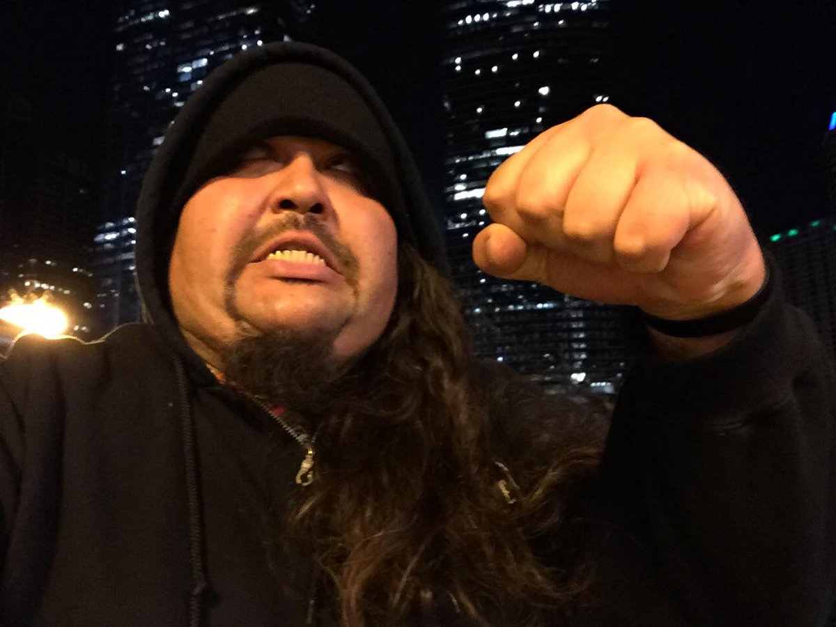 NickelsackJack's tweet image. Listening to @WSOU The player i use no longer updates the songs and artist names so i'm kinda bummed out. The Surfer Network needs to be fixed. #WSOU