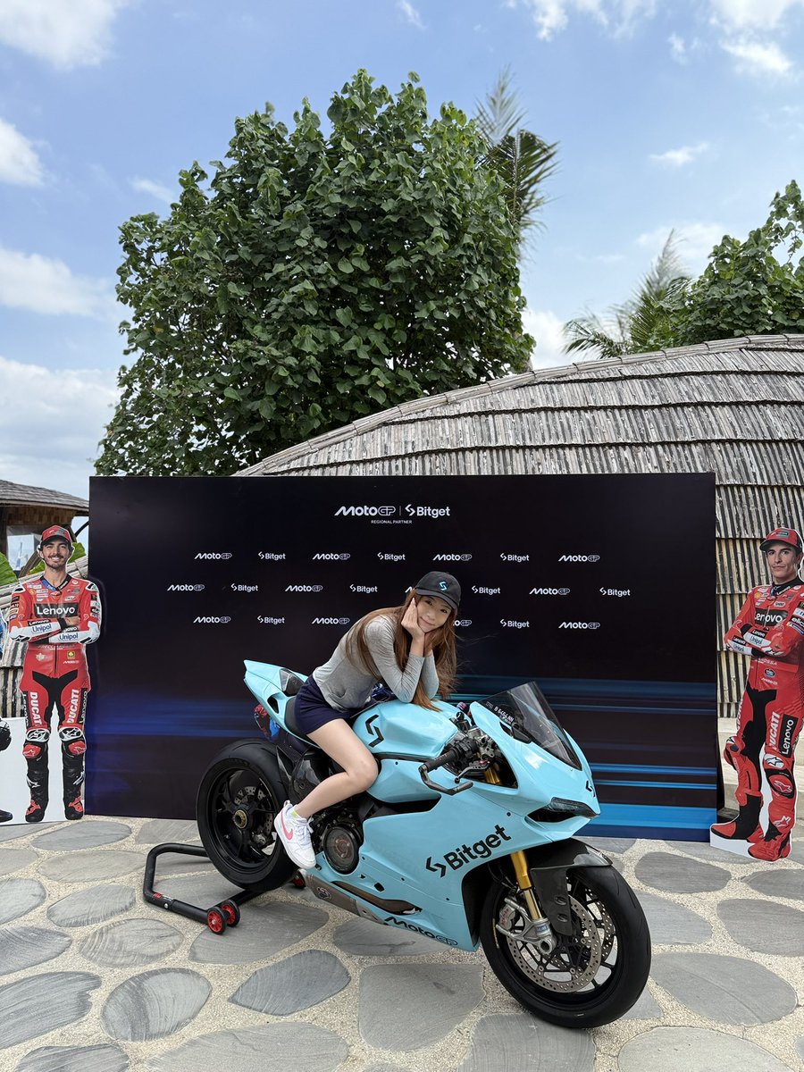 Angel_bitget's tweet image. #Crypto, racing, and Bali vibes 🌴 Ended an amazing Bali trip with our VIPs 🙌
Now preparing to bring SEA VIPs to #Token2049 see you there! 🌏 #Bitget
Coinfest2025 #Bitgetsea #bitget #VIP  #motogp