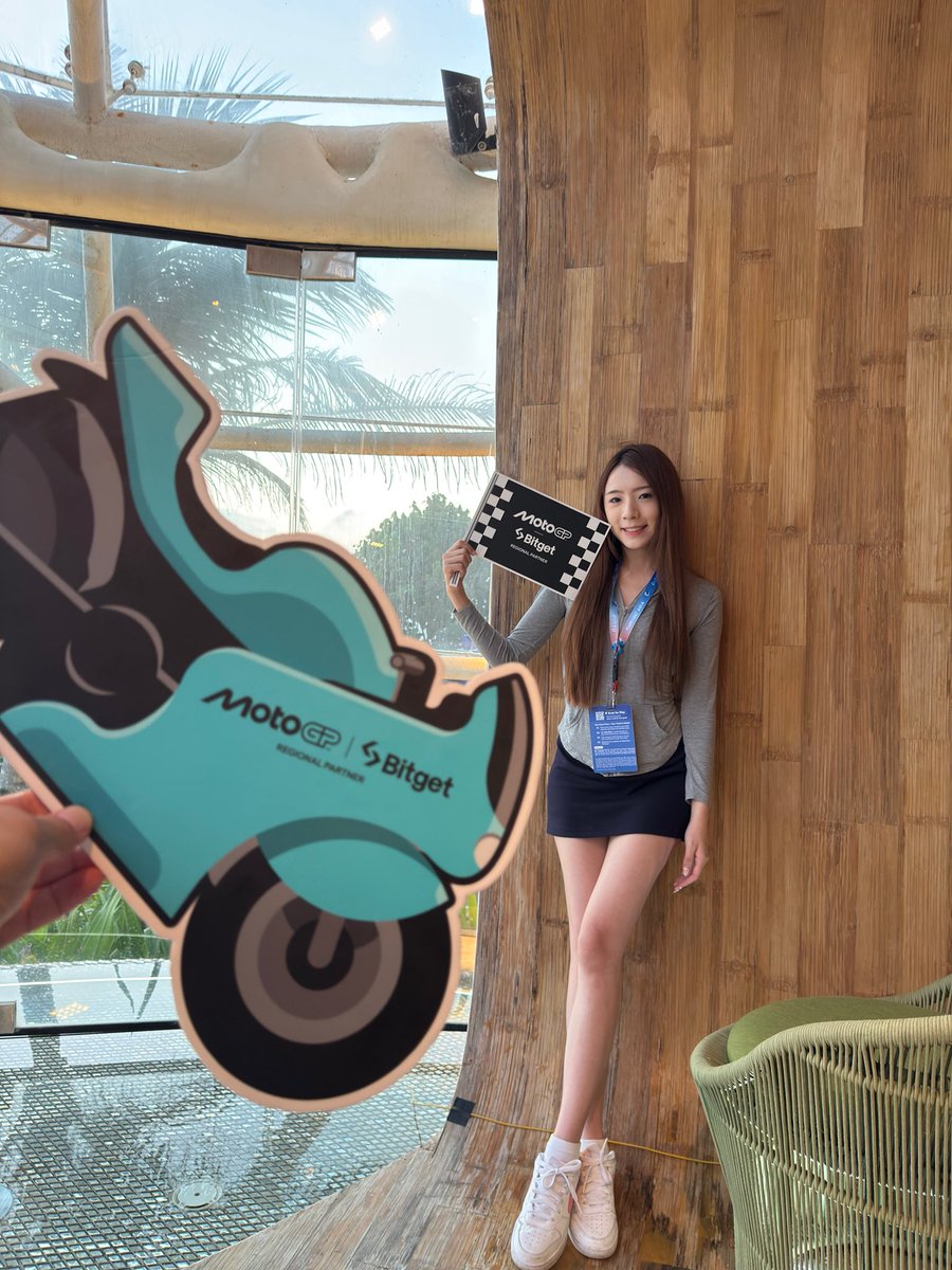 Angel_bitget's tweet image. #Crypto, racing, and Bali vibes 🌴 Ended an amazing Bali trip with our VIPs 🙌
Now preparing to bring SEA VIPs to #Token2049 see you there! 🌏 #Bitget
Coinfest2025 #Bitgetsea #bitget #VIP  #motogp