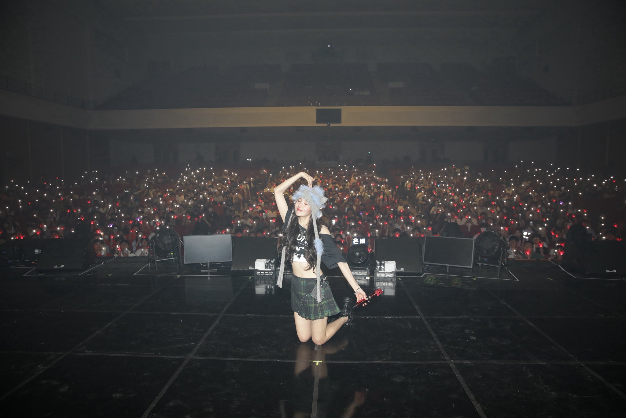 GzB-hjca0AEsPSN?format=jpg&name=large