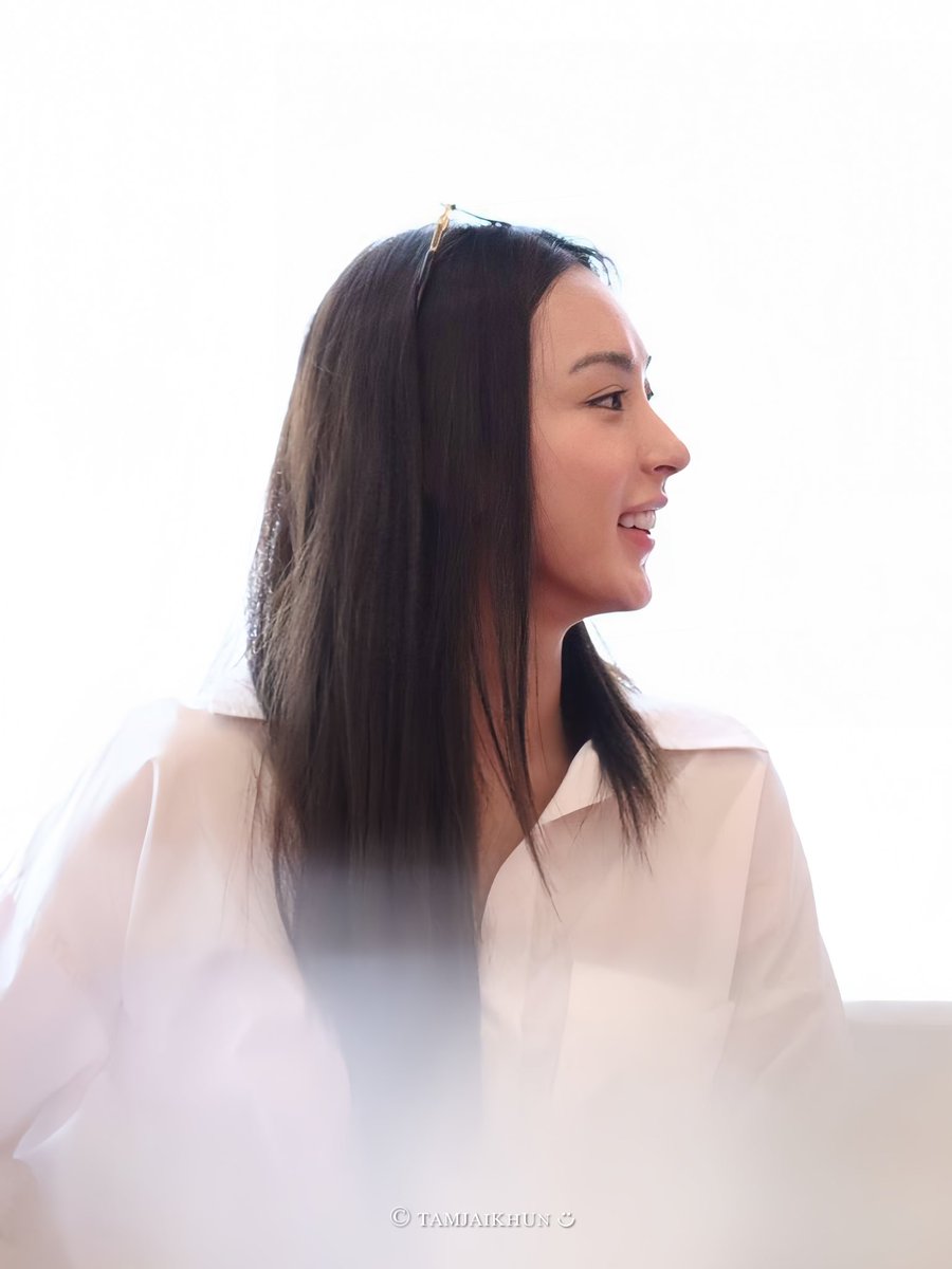 เจิดจร้าแฮงงงง ~

CHARITY WITH JUNE
#Nannirin30th
#EnjoyJune #เอนจอยจูน