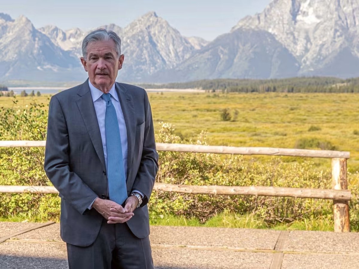🚨 INVESTING : "Powell suggerisce che le condizioni potrebbero giustificare tagli ai tassi d'interesse mentre la Fed procede con cautela"