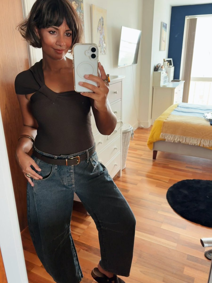 You only get outfits on here these days! 🤎

Top <a href="/ZARA/">ZARA</a> 
Jeans <a href="/FreePeople/">Free People</a> 
Shoes are the classic Birkenstock