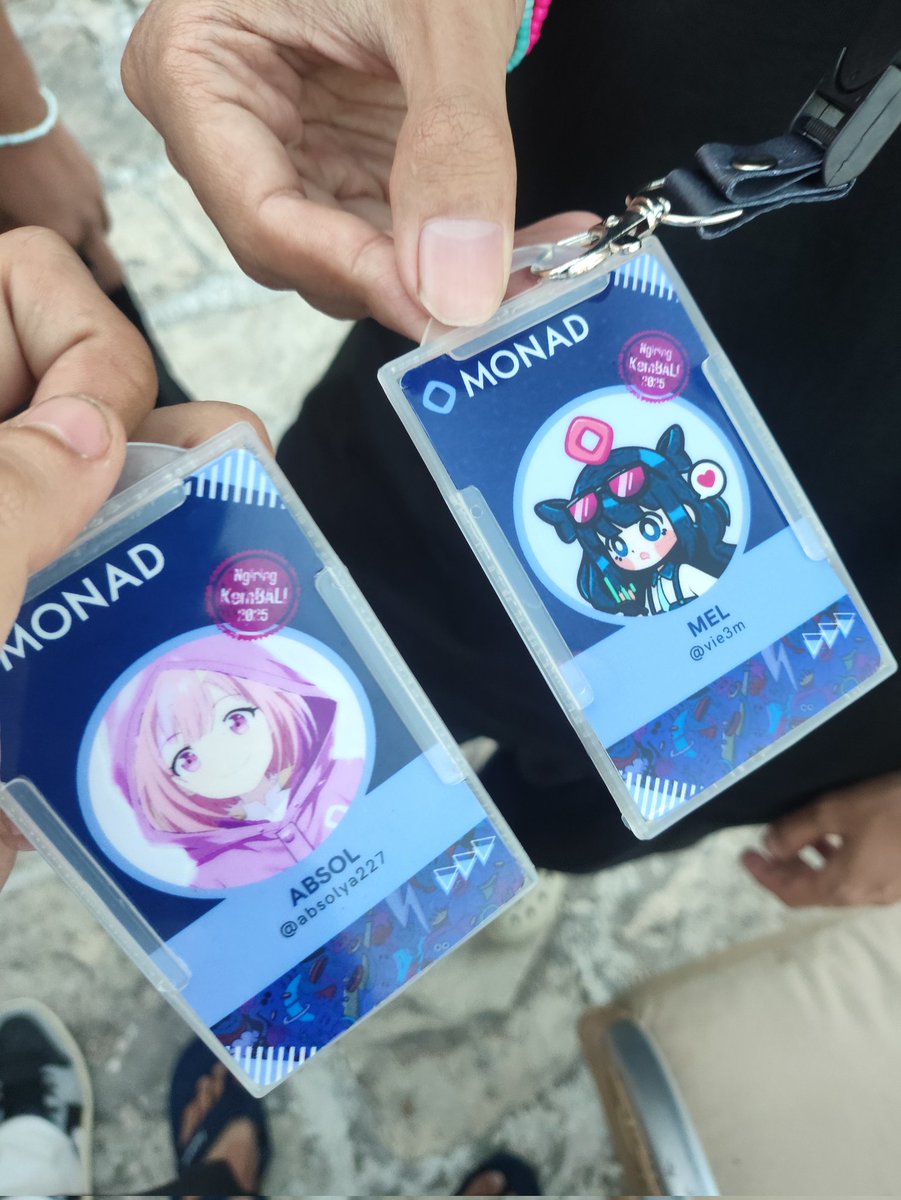 Choose your favorite monad girls
