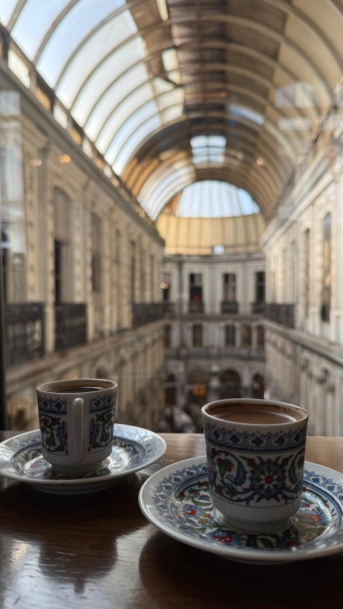 bi manzaraya ...🤍
bi #kahve ye  ...🤍