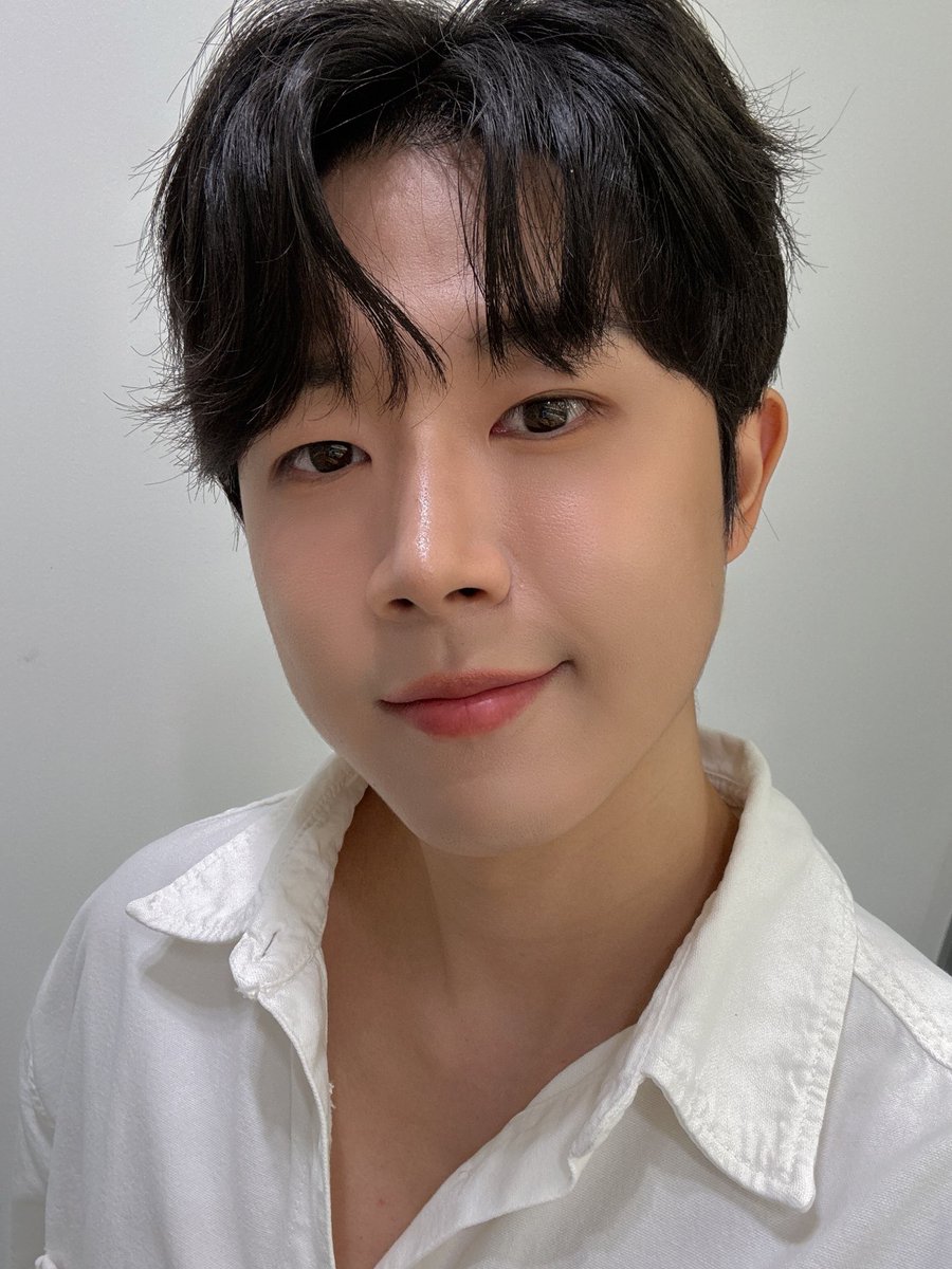 오랜만에 너무너무 즐거운 시간이었다😚

#동현 #DONGHYUN #The_Rise #STAR