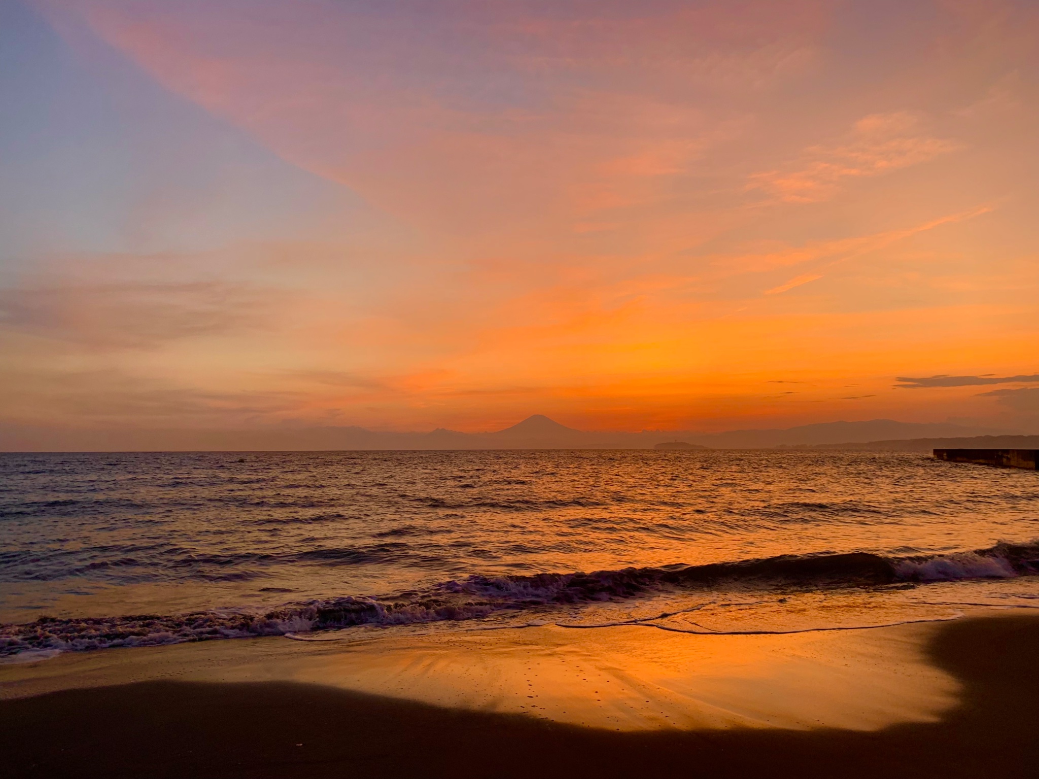海の風景 潮騒 海 波打ち際 漁船 絶景 夕陽(1280x768px)のデスクトップPC