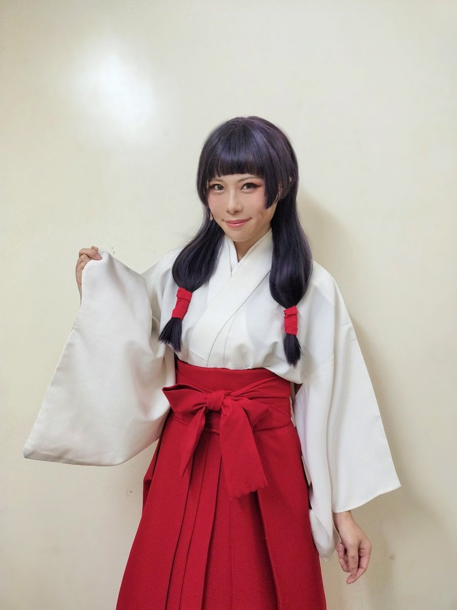 舞台「#呪術廻戦」-懐玉・玉折-

本日も誠にありがとうございました！観劇いただける幸せを噛み締めながら、明日も届けます。

大変嬉しいことがありました。。
後ほど改めてポストいたします！

📸
お写真お見せするのは初めてですね
「庵歌姫」ビジュアルです！

#じゅじゅステ #庵歌姫 #木内海美