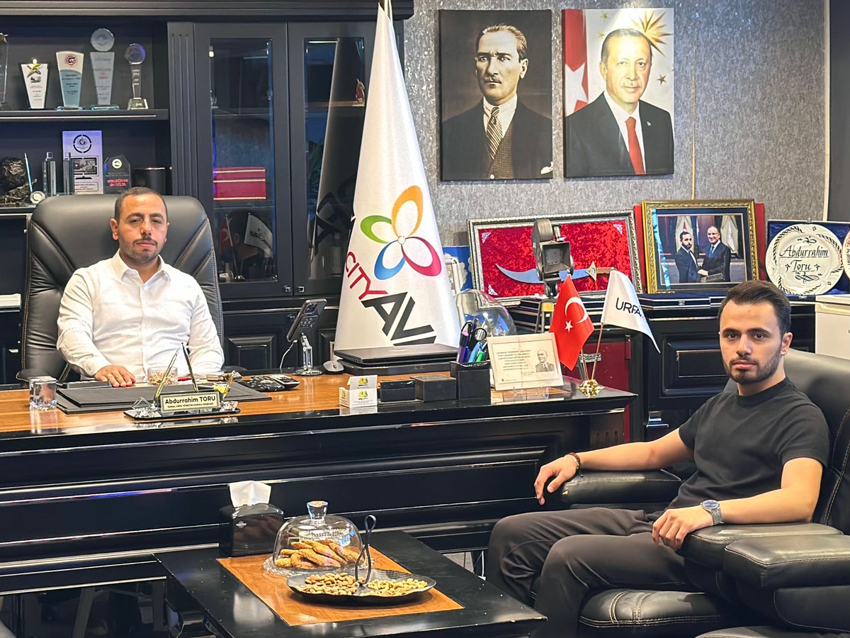 Ağabeyim <a href="/abdurrahimtoru/">Abdurrahim Toru</a>