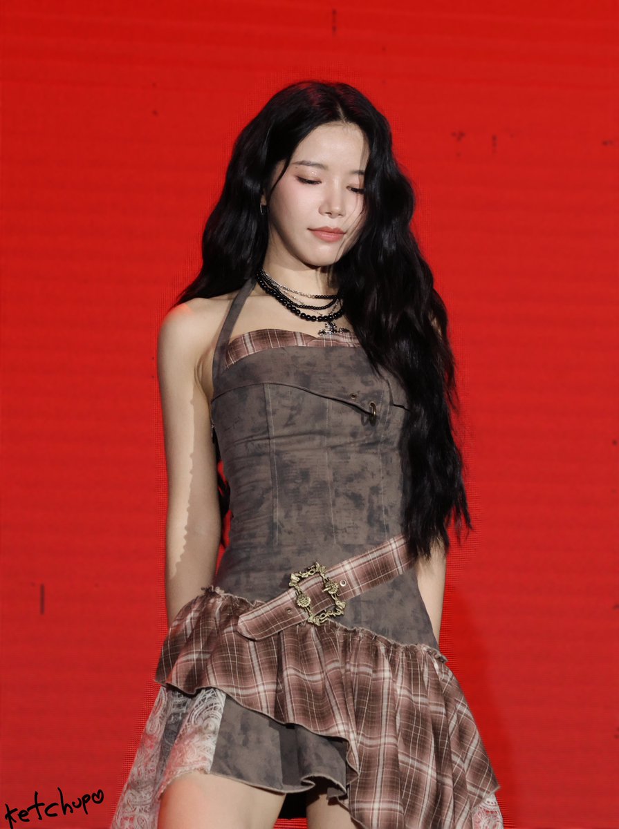 yongtinybear's tweet photo. GORGEOUS https://t.co/CyFO07AVla