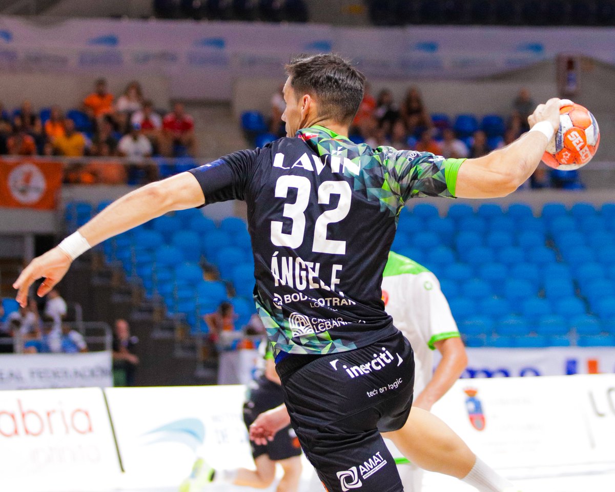 😃 ¡Cómo estamos disfrutando del #TICCantabriaInfinita estos días!

🔜 El domingo volvemos a la acción a las 21:00 🆚 SG BBM Bietigheim en la gran final

📸 <a href="/ByDiegoGmz/">Dɪᴇɢᴏ Gᴏ́ᴍᴇᴢ</a>