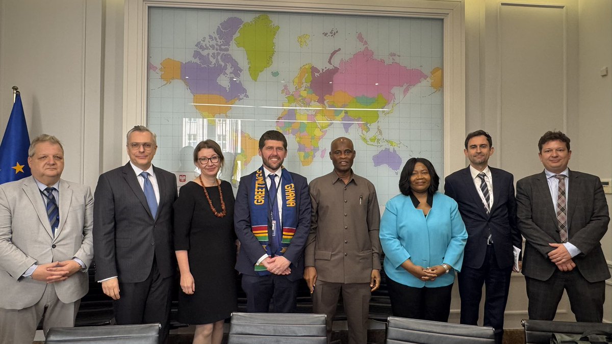 Akademia Dyplomatyczna MSZ 🇵🇱 tweet media