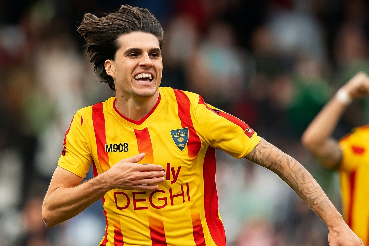 🚨UFFICIALE:
Il calciatore Álex #Sala in mattinata ha svolto le visite mediche come nuovo giocatore del #Lecce!
Il centrocampista proveniente dal #CordobaCF, nella scorsa stagione, ha collezionato 37 presenze con 5 gol e 5 assist.
#Calciomercato #Transfers #UsLecce