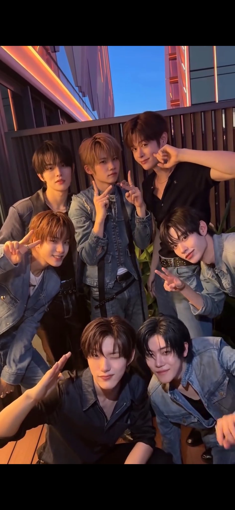 CLOSEYOUREYES クルユア 特典会 ツーショット ヨジュン CLOSE YOUR EYES クルユア ツーショット 9/7 東京 ヨジュン