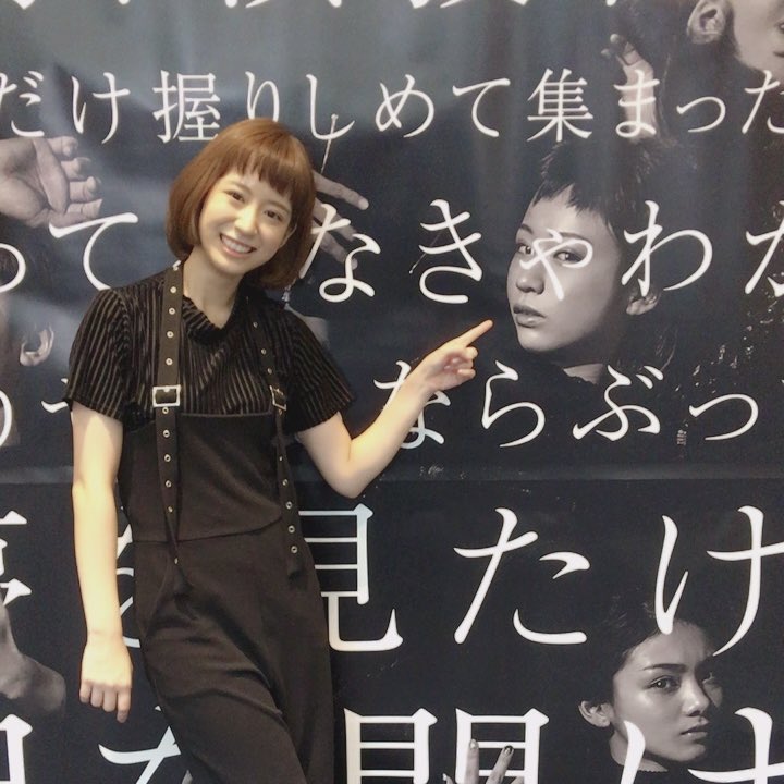 450_horiguchi's tweet photo. 劇団4ドル50セントは今日で８年！
いつもありがとうございます！

私のスマホにはデビュー前から今までのいろ〜んな写真があって笑
久しぶりに見たら本当に懐かしくてその時の気持ちや思い出がまだ鮮明に思い出せる🌞
今年は劇団の活動に参加できてませんが、また皆さんにお会いできるのを楽しみに😽 https://t.co/oTEo8iuwwG