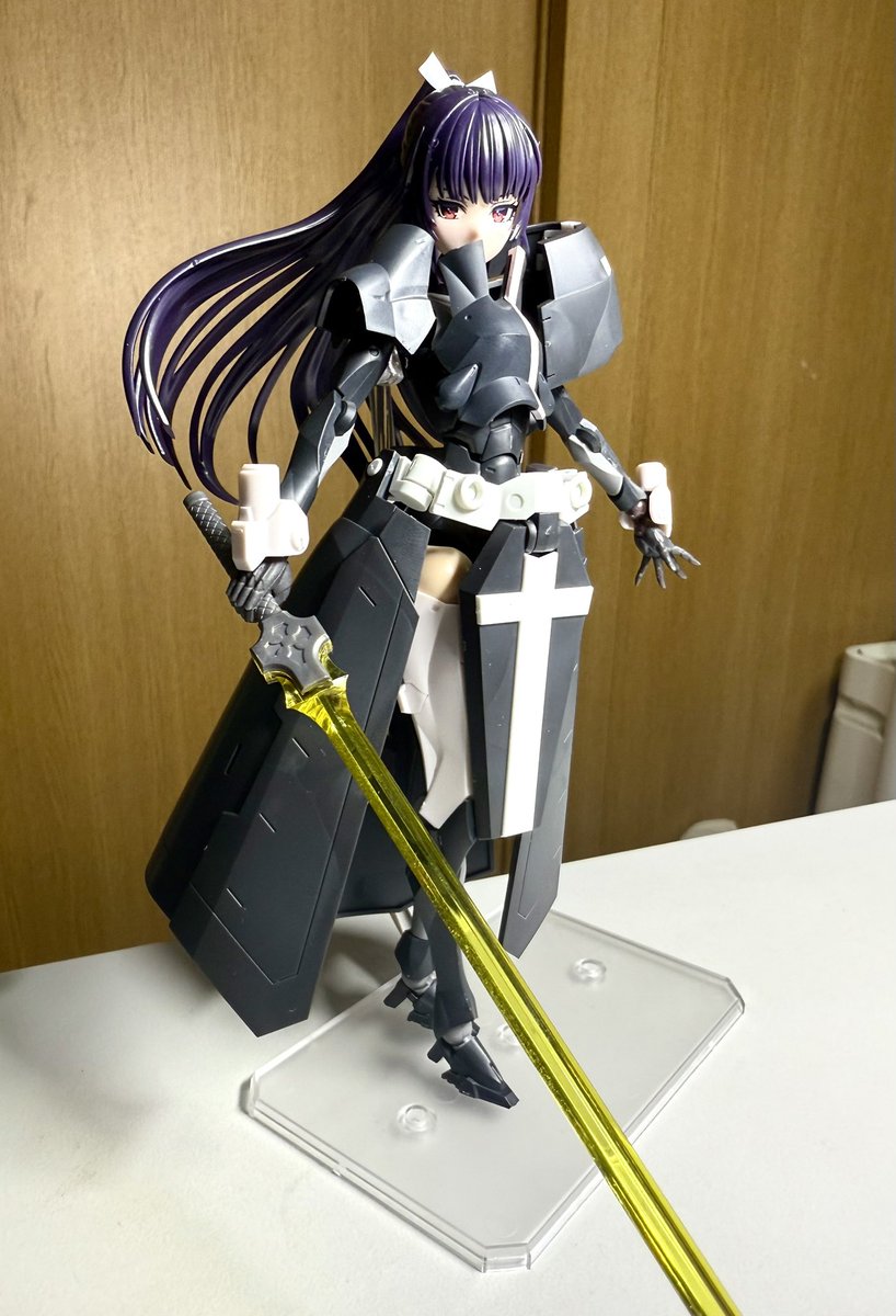 大型十字架武器の誘惑に耐えられず創彩少女庭園とメガロマリアに一旦手を染めた