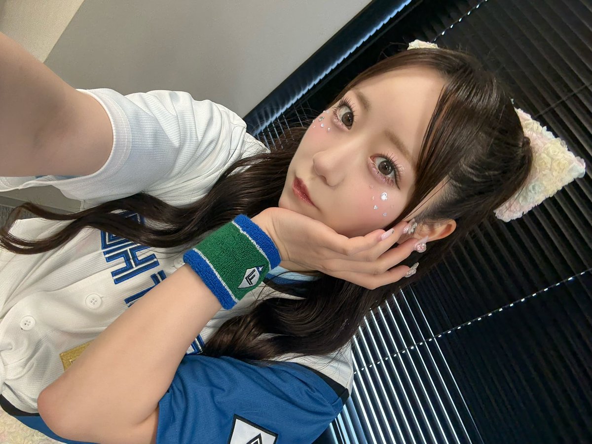 真中まな(FRUITS ZIPPER) on X