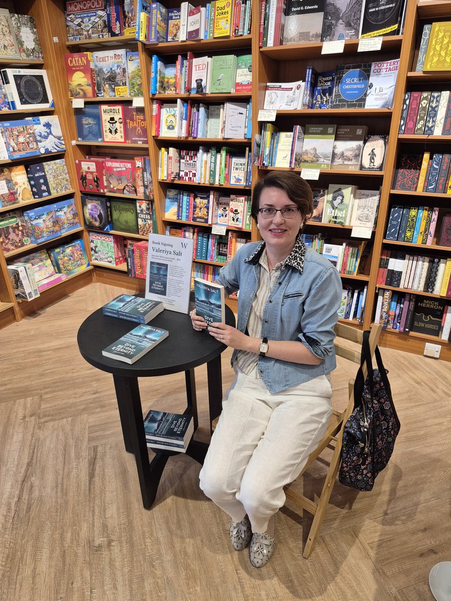 We are in Chesterfield Waterstone's with Valeriya Salt for a book signing!

Please do come down if you can!