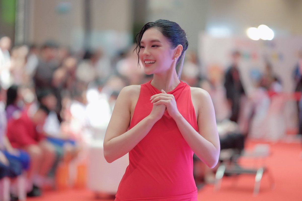 ละลาย 🫠
#CherprangAreekul