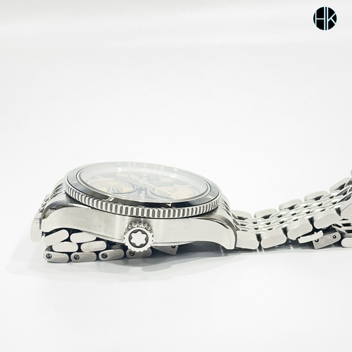 antikobjeler's tweet photo. Montblanc 1858 Geosphere Automatic 42mm
Ful set kutu kitapcık evrak eksiksiz.
Sıfır ayarında 2.el.
Az kullanılmış, kutulu ve kutununda dış kutusu bulunmakta.
LOT: A3335

Video ve fiyat linkde mevcut
https://t.co/DEwxsrGRK2
#kalitelisaat #ussekmentsaat #montblanc #montblancsaat https://t.co/iDMw3HDwrz
