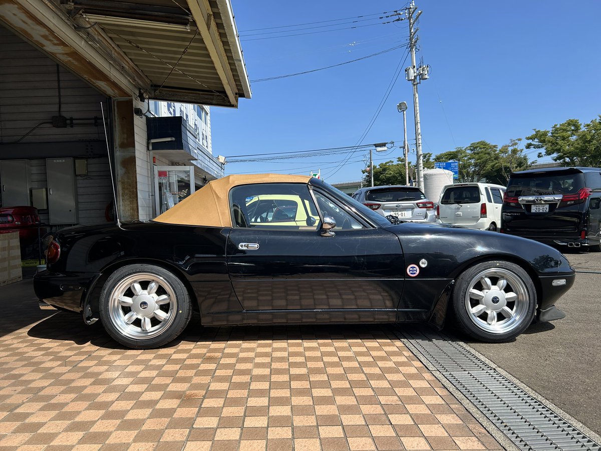 kenauto2006's tweet photo. このどハマり感が素敵💓
デザイン、サイズ、そして純正センターキャップ！
良いね😎 https://t.co/vKFQZOXkn8