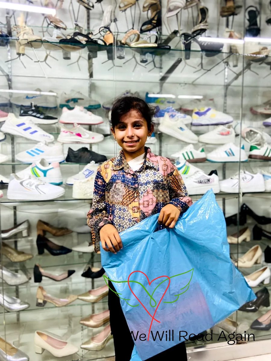 Some moments speak louder than words.
Lana’s joy shines brighter than any darkness.
May her tomorrow always hold this light 🌷
#WeWillReadAgain