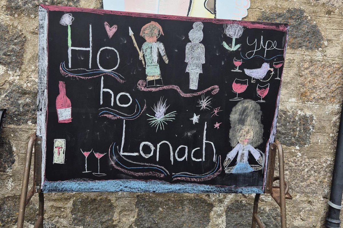 We are all set at the School, looking forward to welcoming the Lonach Highlanders for their first dram of the march. Ho Ho Lonach