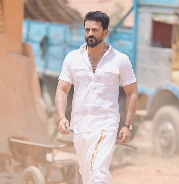 ಕರ್ನಾಟಕ ನಾಯಕರು 👑 (@knayakas) on Twitter photo ಸಾಮಾಜಿಕ ನ್ಯಾಯದ ಪರ ಕಾಳಜಿಉಳ್ಳ ಬಸವಣ್ಣನವರ ಅನುಯಾಯಿ ನಟ ರಾಕ್ಷಸ ಡಾಲಿ ಧನಂಜಯರವರಿಗೆ ಹುಟ್ಟುಹಬ್ಬದ ಶುಭಾಶಯಗಳು.
ನಿಮ್ಮ ಚಿತ್ರಗಳು ಯಶಸ್ಸು ಕಾಣಲಿ ಎಂದು ಆಶಿಸುತ್ತೇನೆ.
<a href="/Dhananjayaka/">Dhananjaya</a> ಸಾಮಾಜಿಕ ನ್ಯಾಯದ ಪರ ಕಾಳಜಿಉಳ್ಳ ಬಸವಣ್ಣನವರ ಅನುಯಾಯಿ ನಟ ರಾಕ್ಷಸ ಡಾಲಿ ಧನಂಜಯರವರಿಗೆ ಹುಟ್ಟುಹಬ್ಬದ ಶುಭಾಶಯಗಳು.
ನಿಮ್ಮ ಚಿತ್ರಗಳು ಯಶಸ್ಸು ಕಾಣಲಿ ಎಂದು ಆಶಿಸುತ್ತೇನೆ.
<a href="/Dhananjayaka/">Dhananjaya</a>