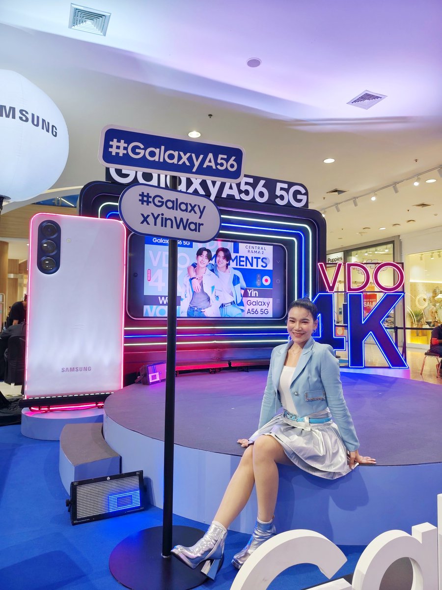 pondmaree's tweet photo. ถ้าคุณมี VDO 4K shot กับศิลปินที่ชอบจะทำยังไงให้มันเป็นตำนานตลอดไป

จะทำสะพานโค้งพี่มารีก็กลัวได้ไปโรงพยาบาลก่อน😆🤣

มาร่วมกิจกรรมฟินๆกับ
SAMSUNG Galaxy A56 5G
วันนี้ด้วยกันนะคะ🩵

YinWar with Galaxy A56
#GalaxyxYinWar #GalaxyA56 
#YINWAR #หยิ่นวอร์ 
#มารีพรมารี #MCpondmaree https://t.co/E9igtb9IX9