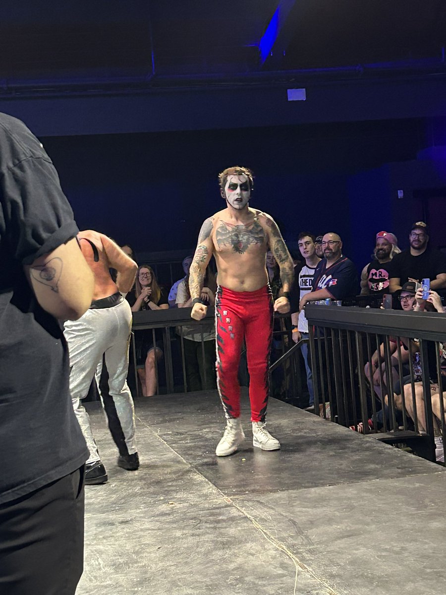 Yes hi hello I got to see <a href="/DanhausenAD/">Danhausen</a> today 🥰🥰🥰🥰