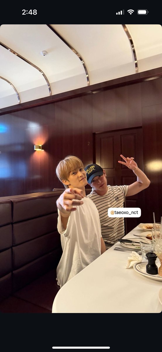 MARK WITH TAEYONG?!? IM GONNA CRY