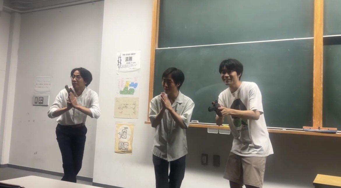 【ご報告🔥】

大学芸会2025準決勝3日目において、当サークルより

アトラス

が3位で決勝戦に進出いたしました！
引き続き応援よろしくお願いいたします！🚀