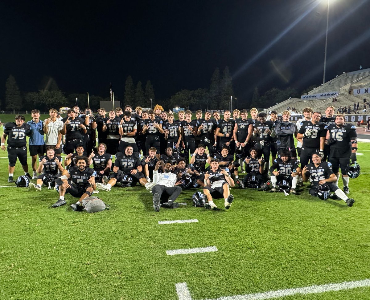 Clovis North Football tweet media