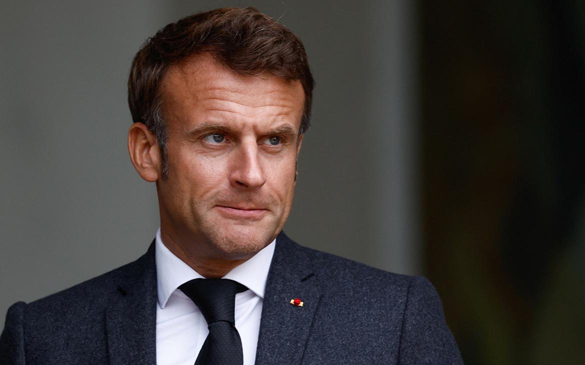 🟥 🇮🇹 🇫🇷
1/4
‼️ Italien schlägt vor, Macron an die Front zu schicken! 👌🏻

Ein diplomatischer Skandal entbrennt, zwischen Paris und Rom.
Frankreich ist über die Worte des 🇮🇹 Verkehrsministers, Matteo Salvini, verärgert.
Er schlug vor, Emmanuel Macron zu bewaffnen und ihn ...