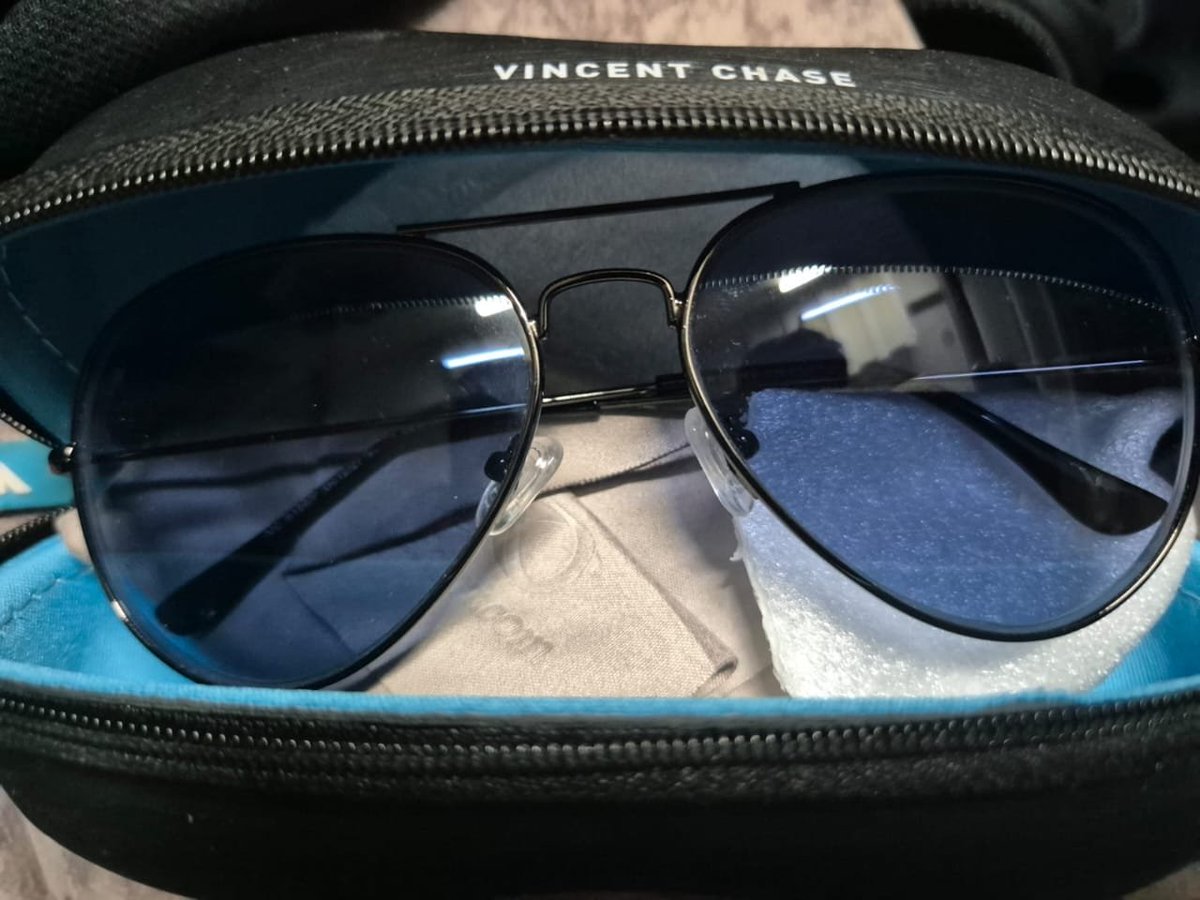 If you like blue-tinted glasses on your face
These will adorn your nose with grace
He's selling them for 1,000
Though they cost him 3,000
Call Karthik@81210-14111 to join the race!