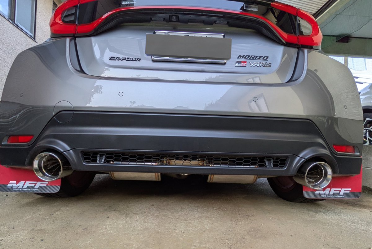 前車のRSに続いてガナドールをお代わり。
前車で交換した後はホントに車検対応か心配になるくらいだったけど、思っていたよりは静かかな🤣
とはいえ、アイドリングの音は賑やか。