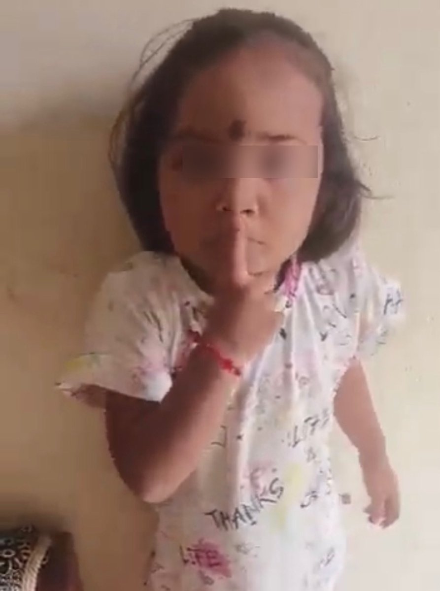 Swati Goel Sharma (@swati_gs) on Twitter photo IMPACT: We have secured this girl’s admission in a top school of the area. My deepest thanks to <a href="/KanoongoPriyank/">प्रियंक कानूनगो Priyank Kanoongo</a> for taking cognizance of our complaint and intervening
This Nursery kid, from a BPL Hindu family enrolled under RTE quota in a private missionary school, was beaten IMPACT: We have secured this girl’s admission in a top school of the area. My deepest thanks to <a href="/KanoongoPriyank/">प्रियंक कानूनगो Priyank Kanoongo</a> for taking cognizance of our complaint and intervening
This Nursery kid, from a BPL Hindu family enrolled under RTE quota in a private missionary school, was beaten