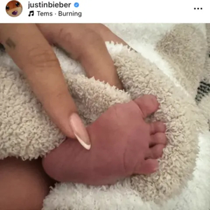 Justin Bieber and his wife, Hailey Bieber, announced the birth of their first son, Jack Blues Bieber, on August 23, 2024. trivialbiographies.blogspot.com/2011/02/just-b…