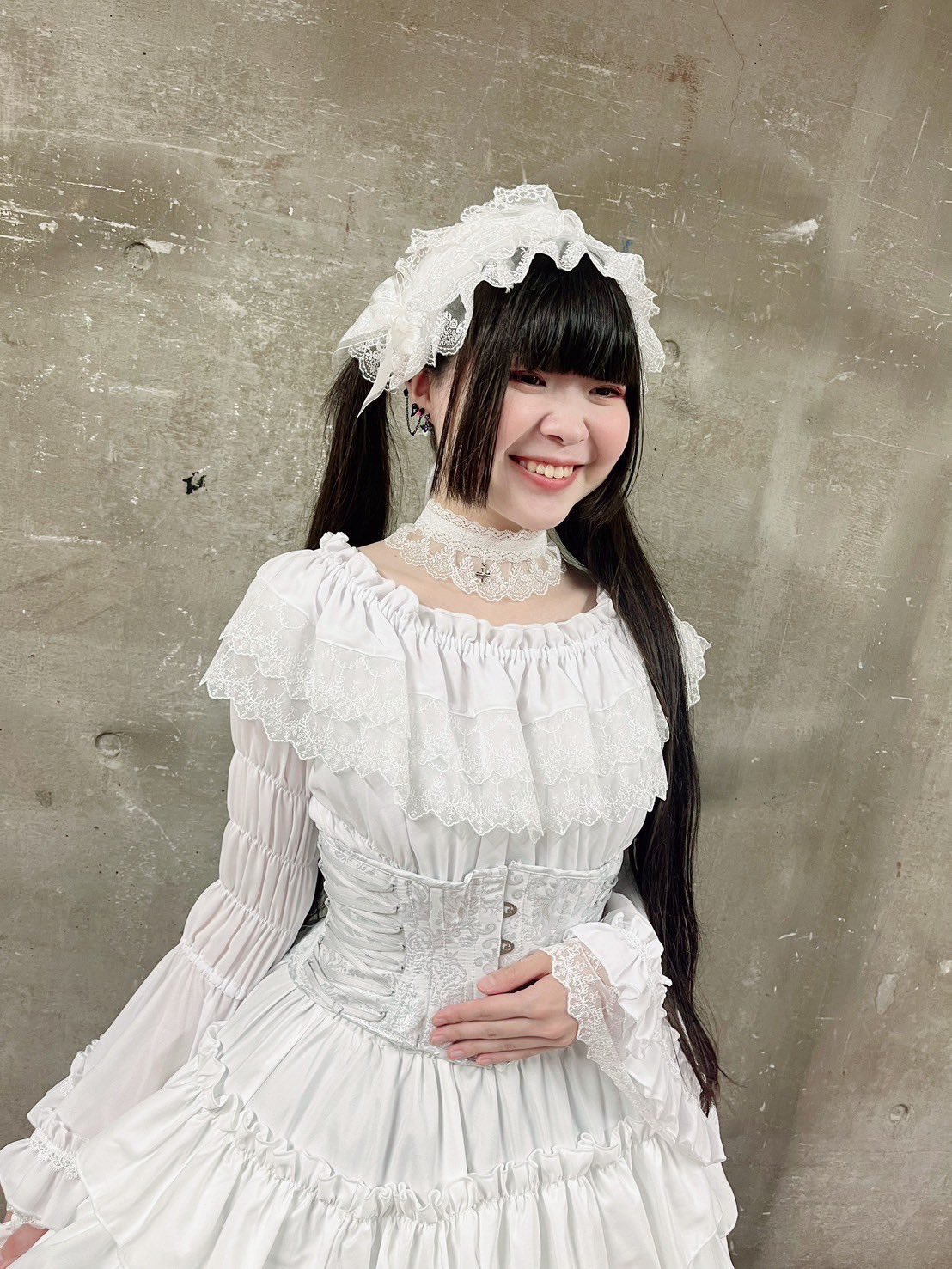 ATELIER PIERROT フリルブラウス ATELIER PIERROT 新作ブラウス発売！ | ニュース | ラフォーレ原宿